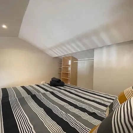 Duplex A Deux Pas Des Halles Narbona