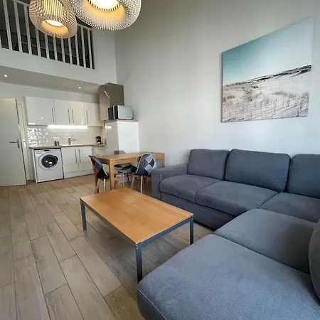 Duplex A Deux Pas Des Halles *